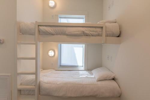 Eastside Cottages B