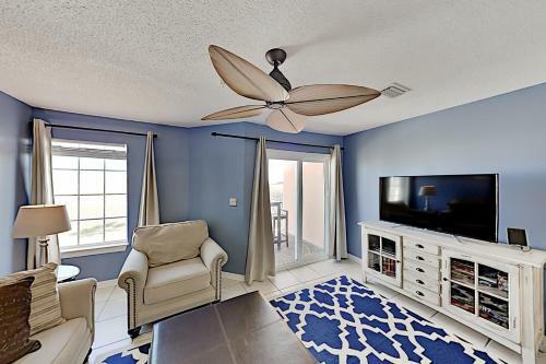 Apartamento Grand Beach Condominiums #109