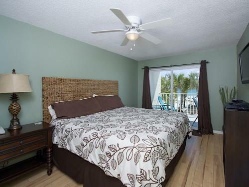 Apartamento 949 West Beach Condo