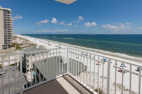Crystal Shores 701