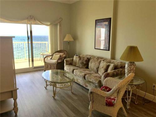 Apartamento Royal Palms 1305 Condo