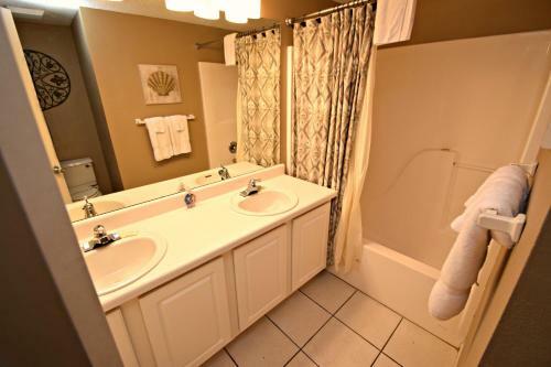 Apartamento Tropic Isles 703 Condo