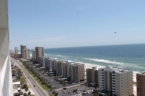 Apartamento Crystal Tower 1806 Condo