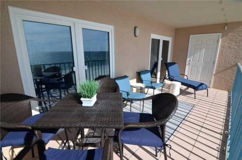Apartamento Surf Side Shores 1604 Condo