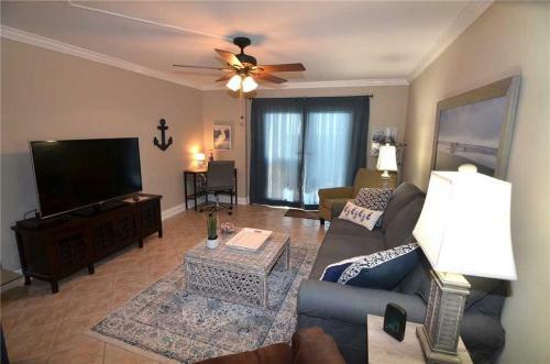 Apartamento Surf Side Shores 1604 Condo