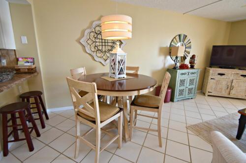 Apartamento Surf Side Shores 2704 Condo