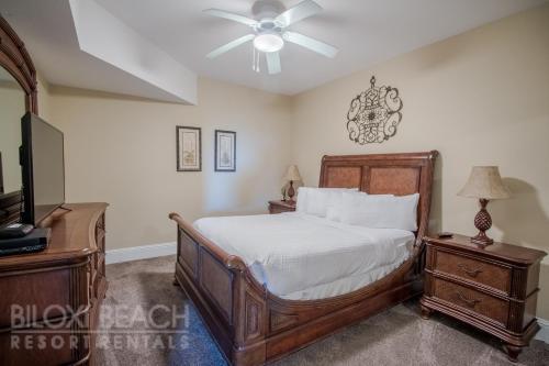 Legacy II 905 - Four Bedroom Apartment