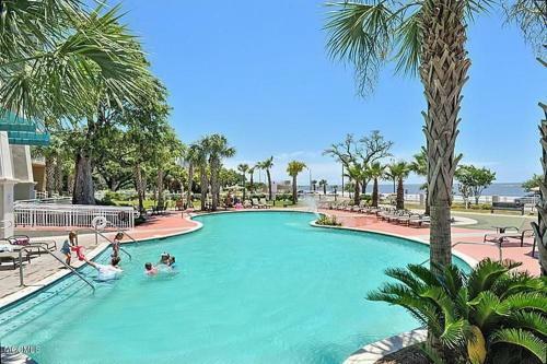 Legacy I 102 - Two Bedroom Apartment