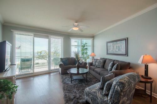 Legacy I 407 - Two Bedroom Apartment