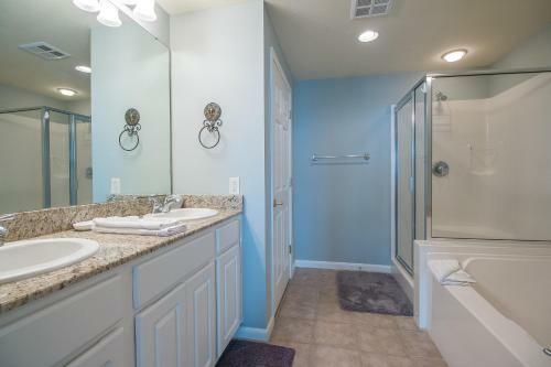 Legacy I 407 - Two Bedroom Apartment