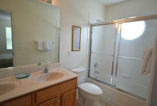 St Kitts Six-bedroom Villa #3106