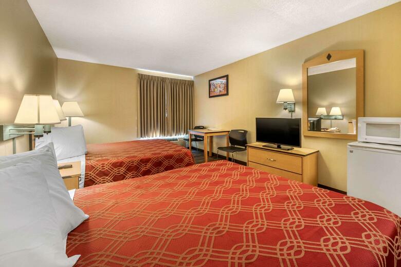 Hotel Econo Lodge Airport
