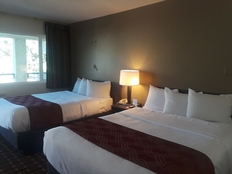 Hotel Econo Lodge Downtown