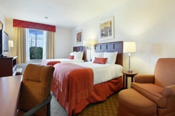 Hotel Wingate By Wyndham Tampa Usf