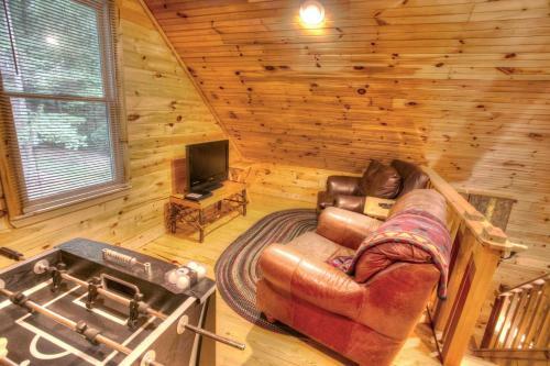 Helen Hideout Cabin