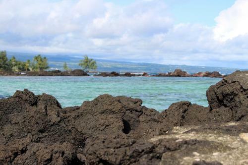 Maluhia Kahakai