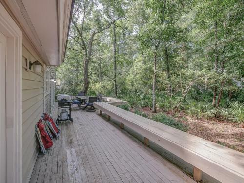 21 Forest Drive