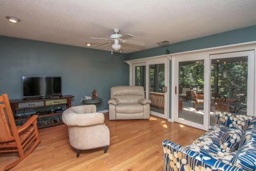 1 Deer Run Lane Home