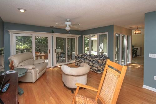 1 Deer Run Lane Home