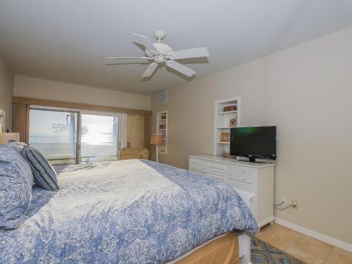 Villa 1872 Beachside Tennis