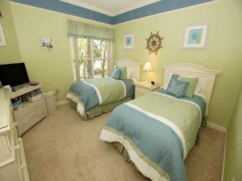 108 Barrington Arms Villa