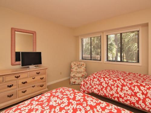 1410 South Beach Villas