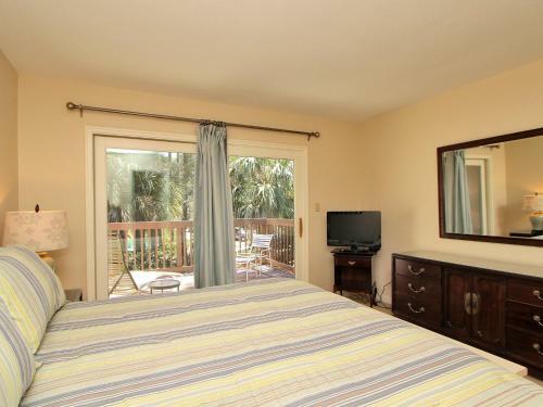 1410 South Beach Villas