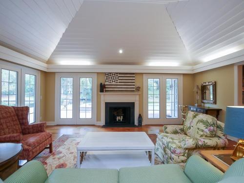 14 South Beach Lane
