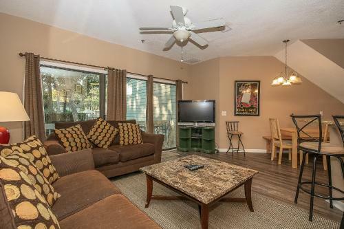 80 Ocean Breeze Townhouse