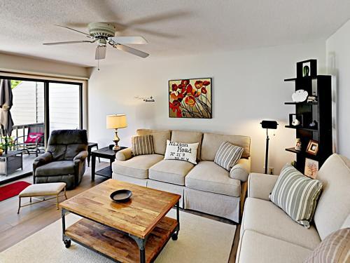 11 Lake Forest Drive Home #3360