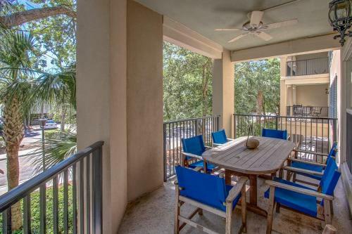 Villa 101 Northshore Place