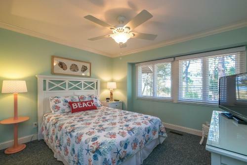 1417 South Beach Villa
