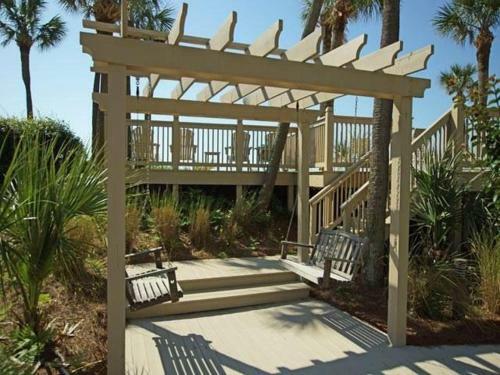 5105 Hampton Place Villa