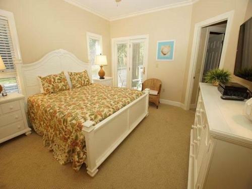 8105 Wendover Dunes Villa