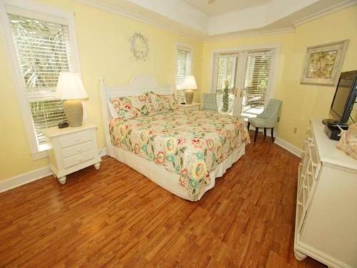 8137 Wendover Dunes Villa