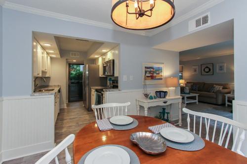 5003 Treetops Villa