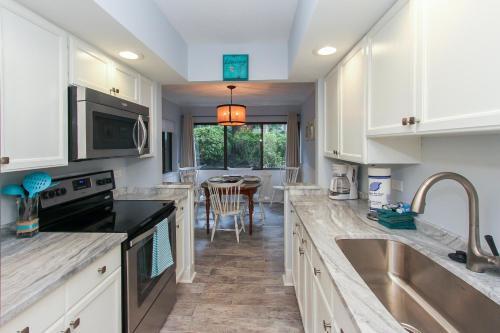 5003 Treetops Villa