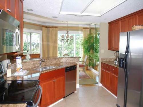 203 Windsor Place Villa