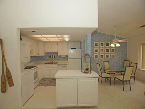 1742 Bluff Villas Villa