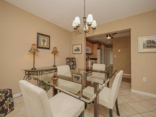 2225 Heritage Villas
