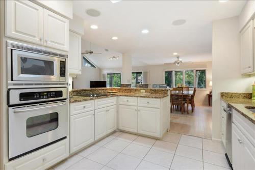 11 St George Home