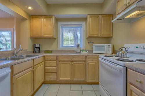 Shorewood 139 Villa