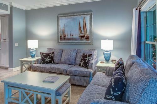 Villa 203 North Shore Place