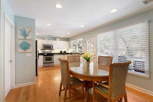 48 Dune Lane Home