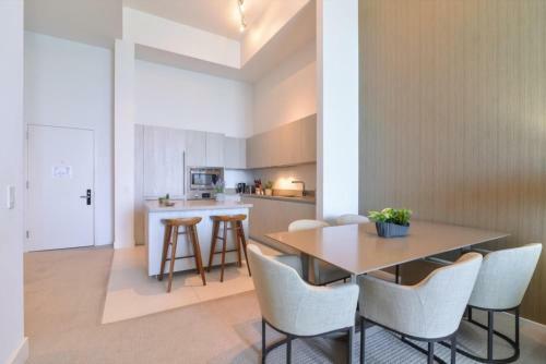 Apartamento Contemporary Beach Resort Condos