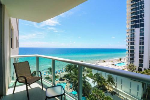 Apartamento 2 Bedroom Ocean View Condo