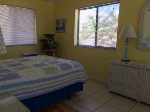 Hotel Atlantic Sands Beach Suites