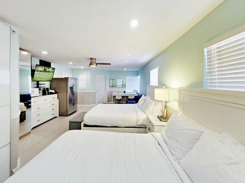 321 Hayes Street Cabin Unit #3