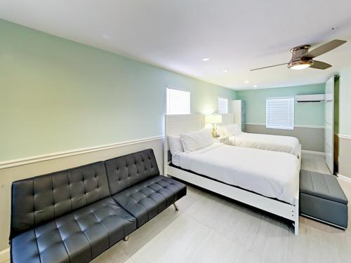 321 Hayes Street Cabin Unit #3