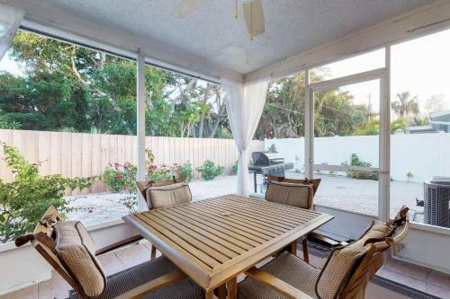 Blue Wave Villas